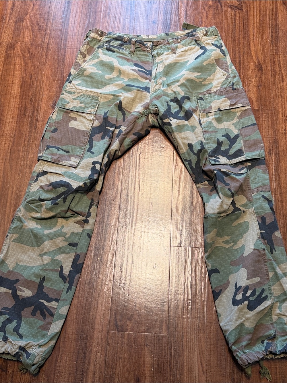 Mnml brand size 34 Men's Army Green Cargo Utility Pants